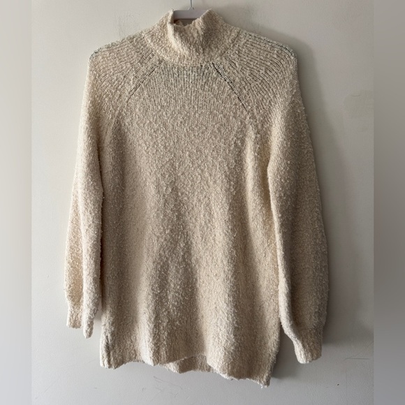 Aerie Cream Wool Oversized Popcorn Texture Mock Neck Sweater - Picture 1 of 6